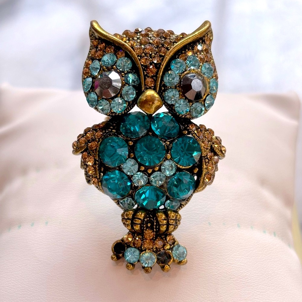Vintage Style‎ Crystal Owl Chunky Ring with Blue and Gold Crystal